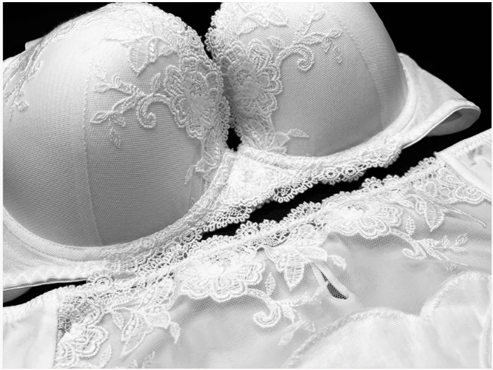 ZT-0015 LIGHTLY PADDED WIRED FANCY BRA WITH MATCHING PANTY-RED